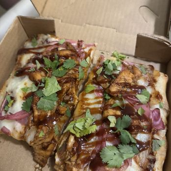 Sorella by Marris pizza - Chicken bbq pizza - Italian Near Me - Anaheim, California Sorella by Marris pizza - Chicken bbq pizza - Italian Near Me - Anaheim, California