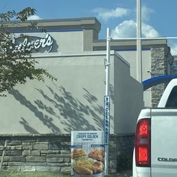 Drive thru only during the Coronavirus pandemic. Thank you so much to workers!!!