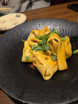 Chef Loong Dim Sum & Soup Dumplings 笼师傅 by null