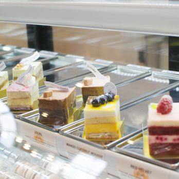 Caffe Bene - cakes on display - Coffee & Tea Near Me - San Jose, California Caffe Bene - cakes on display - Coffee & Tea Near Me - San Jose, California