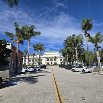 Downtown Ventura - City Hall - Local Flavor Near Me - Ventura, California