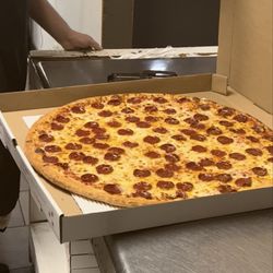 Italian Kitchen 521 - Jumbo Pizza