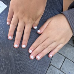 Enchante Cottage Spa & Nails - Kids gel manicure