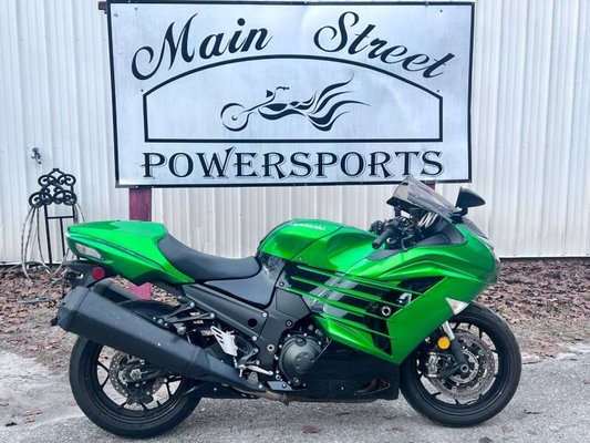 【公式ショップ】 Main Street Powersports LLC, 2847 S Live Oak Dr, Moncks 小物