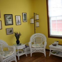 Barrington Acupuncture Clinic - Barrington Acupuncture Clinic Waiting Room