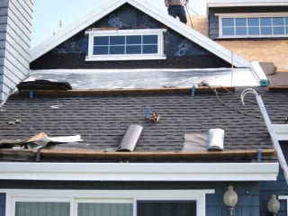 Slide of Leo's Roofing & Leak Repair