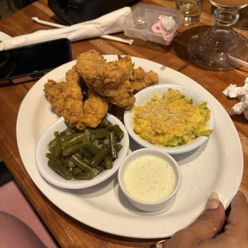 Cheddar's Scratch Kitchen - Chicken Tender Platter (No. 8 Special) - American Near Me - The Colony, Texas