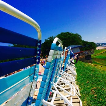Raging Rivers Water Park - Lots of chairs - Water Parks Near Me - Grafton, Illinois Raging Rivers Water Park - Lots of chairs - Water Parks Near Me - Grafton, Illinois