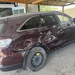 Princeton Auto Collision Center - Reparamos daños menores y grandes también trabajamos con aseguransa