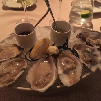 Marea - OSTRICHE ie oysters - PLYMOUTH massachusetts - Italian Near Me - New York, New York