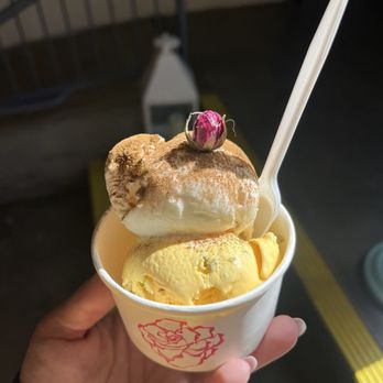 Kinrose Creamery - Ice Cream & Frozen Yogurt Near Me - Pasadena, California Kinrose Creamery - Ice Cream & Frozen Yogurt Near Me - Pasadena, California