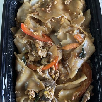 Thai Square - Pad Kee Mow - Thai Near Me - Denton, Texas