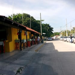 Cheester - Ubicación en la sm 31, frente al parque de esta supermanzana