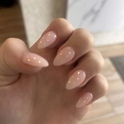 Queen Nails & Spa
