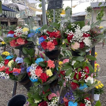 Rosemill Florist - Bouquets - Florists Near Me - Whittier, California Rosemill Florist - Bouquets - Florists Near Me - Whittier, California