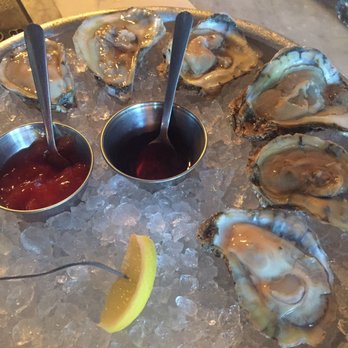 Prohibition - 1/2 dozen oysters - Cocktail Bars Near Me - Charleston, South Carolina Prohibition - 1/2 dozen oysters - Cocktail Bars Near Me - Charleston, South Carolina