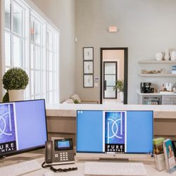 Pure Dental - Front desk