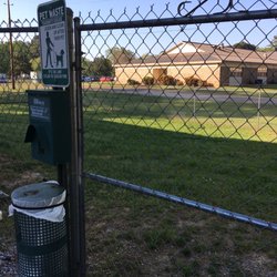 Benchmark Coach & Rv Park - Dog Park