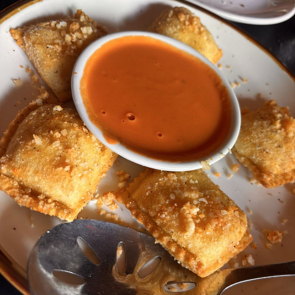Frankie's Restaurant - Frankies Fried Ravioli - Italian Near Me - Bronx, New York Frankie's Restaurant - Frankies Fried Ravioli - Italian Near Me - Bronx, New York