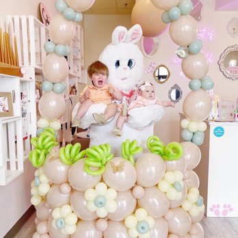 Balloonyz - Easter basket - Party Equipment Rentals Near Me - Corpus Christi, Texas Balloonyz - Easter basket - Party Equipment Rentals Near Me - Corpus Christi, Texas