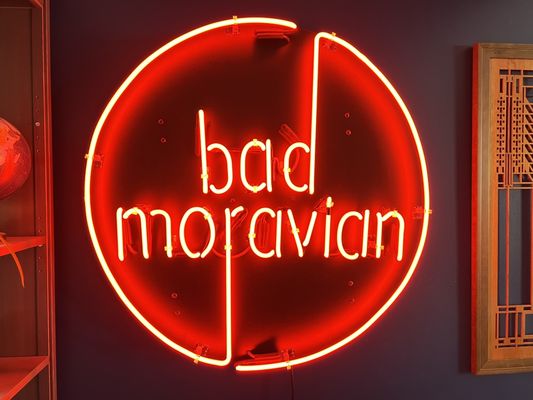 Bad Moravian by null