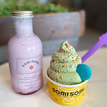 Somisomi - strawberry milk (left) and matcha ice cream - Desserts Near Me - Los Angeles, California Somisomi - strawberry milk (left) and matcha ice cream - Desserts Near Me - Los Angeles, California