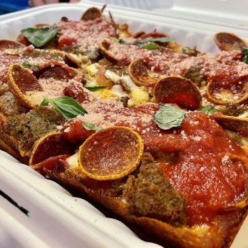 The Edge Thick Square Pizza - The Meat-Up - Pizza Near Me - Plymouth , Massachusetts