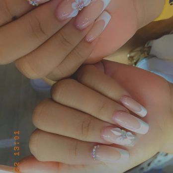 Queen Nails Spa - Nail Salons Near Me - Melbourne, Florida