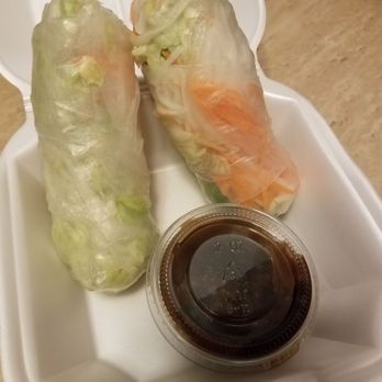 Pad Thai - veggie Spring rolls: so flavorful and crisp - Thai Near Me - Saint Louis, Missouri