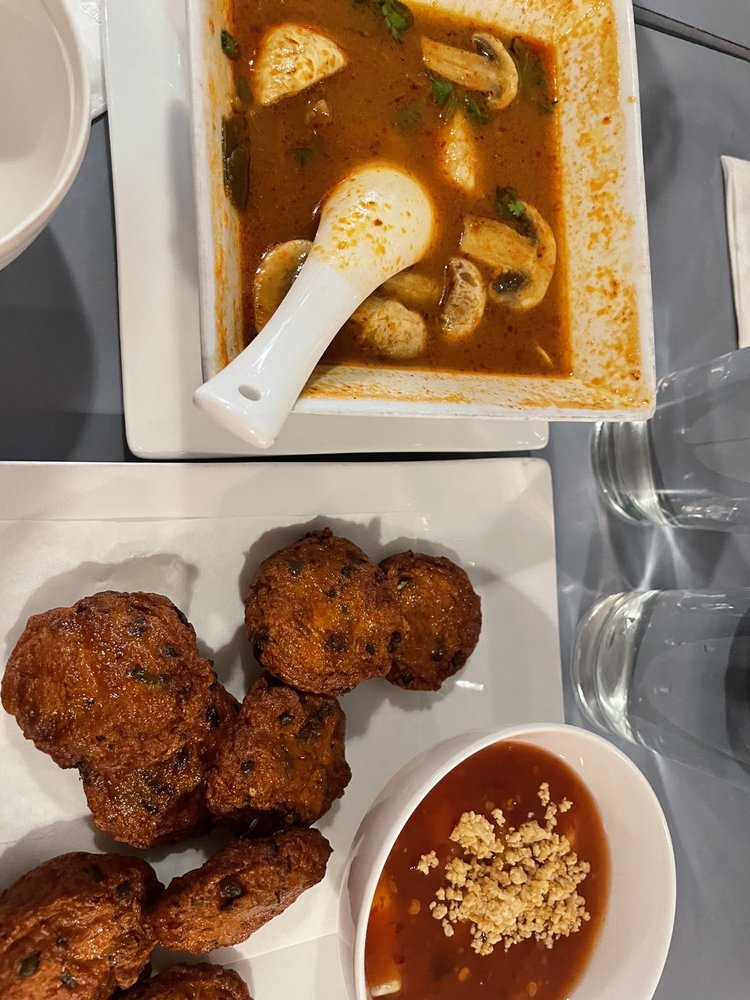 Five Star Thai Cuisine — Mexican restaurant in Crown Point