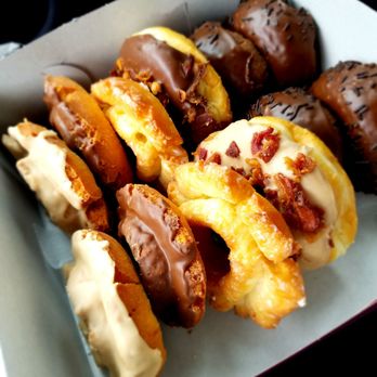 Rose Donuts - Coffee & Tea Near Me - San Diego, California Rose Donuts - Coffee & Tea Near Me - San Diego, California