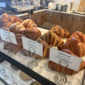 Dolphin Cafe - Cafes Near Me - Washington, DC, District of Columbia