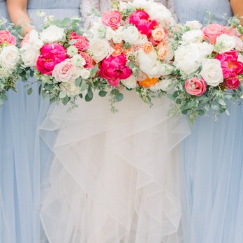 Twisted Twig Fine Florals - Florals by Twisted Twig; Photo Credit: jamesandjess.com - Florists Near Me Twisted Twig Fine Florals - Florals by Twisted Twig; Photo Credit: jamesandjess.com - Florists Near Me