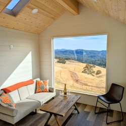 Wildhaven Yosemite - Valley View cabins provide giant picture windows to take in the views of the sunrises and sunsets over the rolling Sierra Nevada foothills.