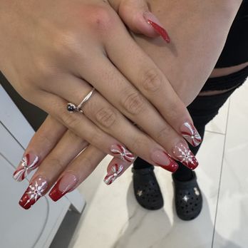 Nails & Beautee - Nail Salons Near Me - Spring Hill, Florida Nails & Beautee - Nail Salons Near Me - Spring Hill, Florida