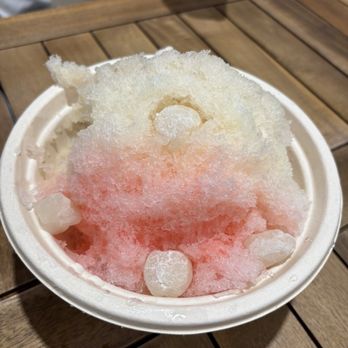 Haleiwa Town Shave Ice - Trio flavor with mochi and ice cream - Shaved Ice Near Me - Honolulu, Hawaii