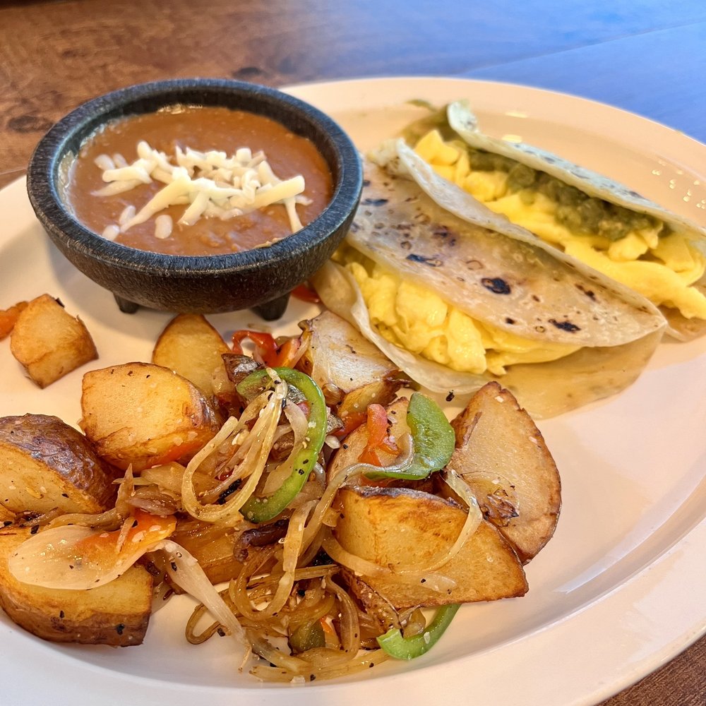 SALSA VERDE 92 Photos & 46 Reviews 3894 N Oracle Rd, Tucson