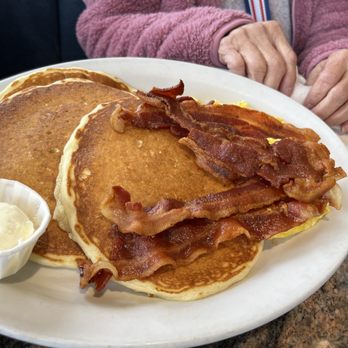 Golden Eagle Restaurant - Hot Cakes Combo - Comfort Food Near Me - Signal Hill, California Golden Eagle Restaurant - Hot Cakes Combo - Comfort Food Near Me - Signal Hill, California