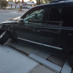 Absolute Towing LLC