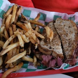Rayz Cafe - Reuben with fries