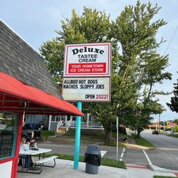Deluxe Tastee Cream - New ownership