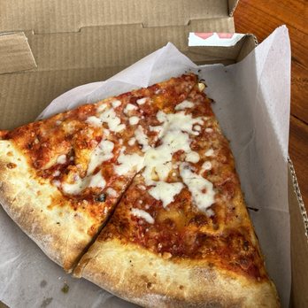 Peppino’s Pizza And Pasta - This is what they call pizza. What a joke!! The dude making the pizza was so arrogant. Wouldn't ever recommend this place, ever!! - Chicken Wings Near Me - Gainesville, Florida Peppino’s Pizza And Pasta - This is what they call pizza. What a joke!! The dude making the pizza was so arrogant. Wouldn't ever recommend this place, ever!! - Chicken Wings Near Me - Gainesville, Florida