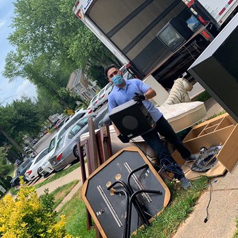 Eco-Simple - Curbside pick up! The best and safest way for everybody during the COVID-19 - Junk Removal & Hauling Near Me - Alexandria, Virginia Eco-Simple - Curbside pick up! The best and safest way for everybody during the COVID-19 - Junk Removal & Hauling Near Me - Alexandria, Virginia