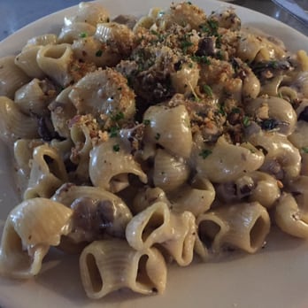 Paulie's - Canestri alla funghi aka mushroom pasta - Sandwiches Near Me - Houston, Texas Paulie's - Canestri alla funghi aka mushroom pasta - Sandwiches Near Me - Houston, Texas