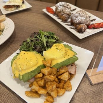 Teaspoon - Breakfast & Brunch Near Me - Tucson, Arizona