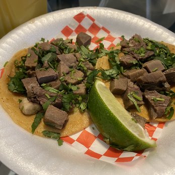 559 Taqueria - Lingua Tacos(they didn't put everything like asked) only cilantro. - Tacos Near Me - Clovis, California