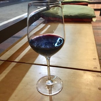 Art Du Vin - Natural Wine Bar - Wine Bars Near Me - Long Beach, California Art Du Vin - Natural Wine Bar - Wine Bars Near Me - Long Beach, California