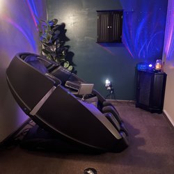 Effective Massage and Stretch - Very innovative approach