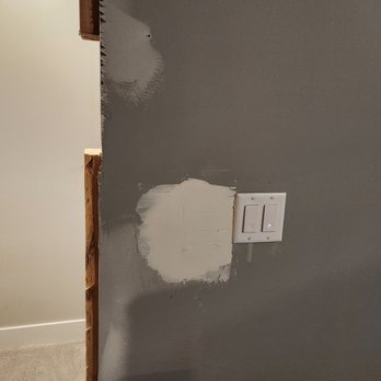 Designing Concepts - Designing Concepts refused to come back and complete their work, so I'm left with several patch issues like this one. - Wallpapering Near Me Designing Concepts - Designing Concepts refused to come back and complete their work, so I'm left with several patch issues like this one. - Wallpapering Near Me