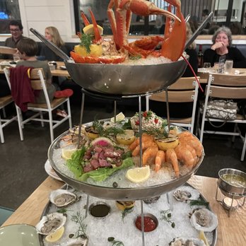 Seaside Oyster Bar - Suwanee - Seafood tower - Seafood Near Me - Suwanee, Georgia